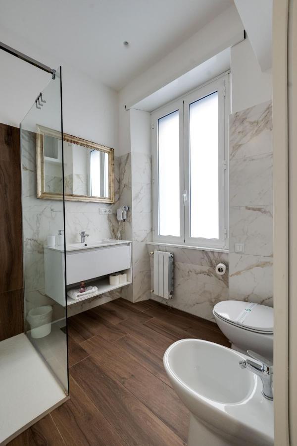 Hôtel Clavdia Flat Monti à Rome Extérieur photo