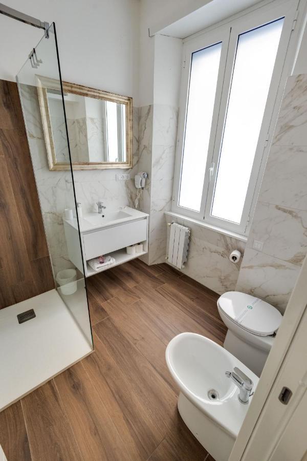 Hôtel Clavdia Flat Monti à Rome Extérieur photo